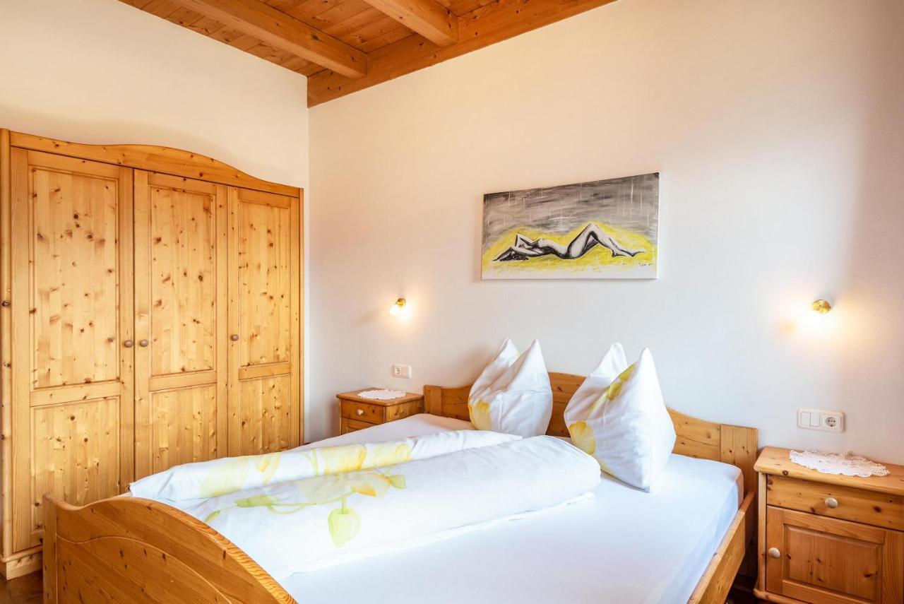 App Dolomiten Winklerhof Villandro Buitenkant foto